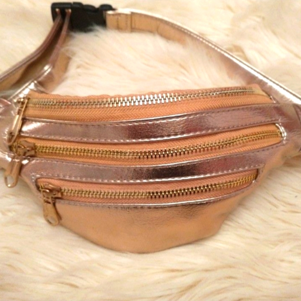 Banana  bag rose Gold
